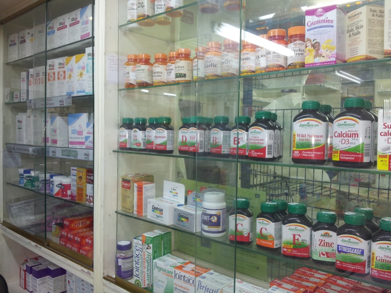 pharmacie-REVEST LES ROCHES-min_pharmacy-218692